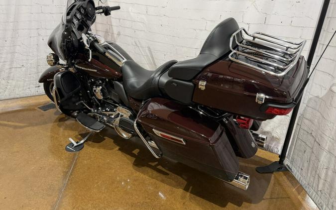 2022 Harley-Davidson® Ultra Limited FLHTK 607266 Midnight Crimson/Vivid Black