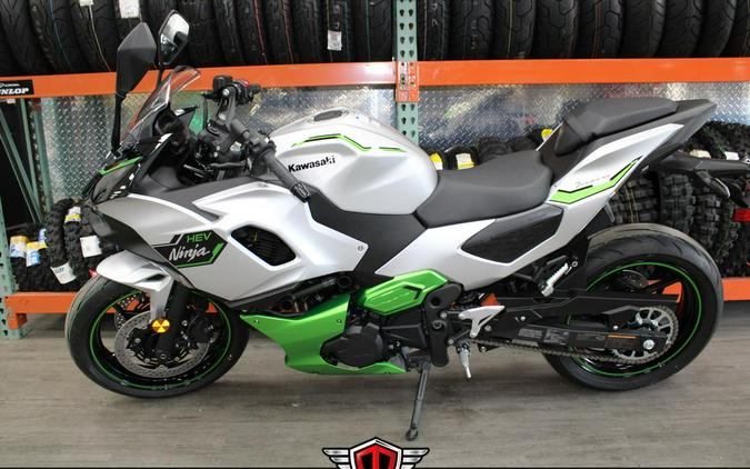 2024 Kawasaki Ninja® 7 Hybrid ABS