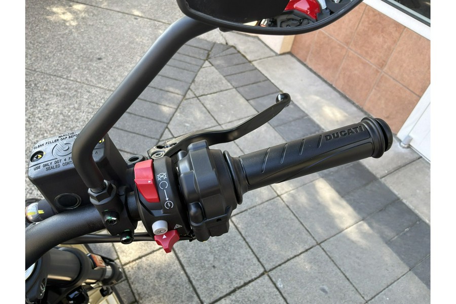 2026 Scrambler Full Throttle - Ducati
