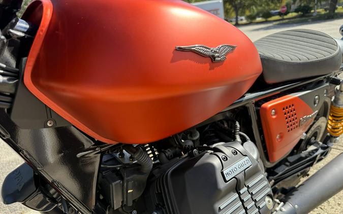 2020 Moto Guzzi V9 Bobber Sport