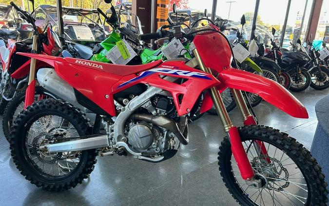 2021 Honda CRF450R Review (12 First Ride Fast Facts from Glen Helen)