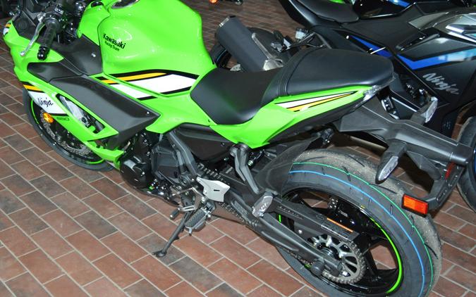 2025 Kawasaki Ninja 650 KRT Edition ABS