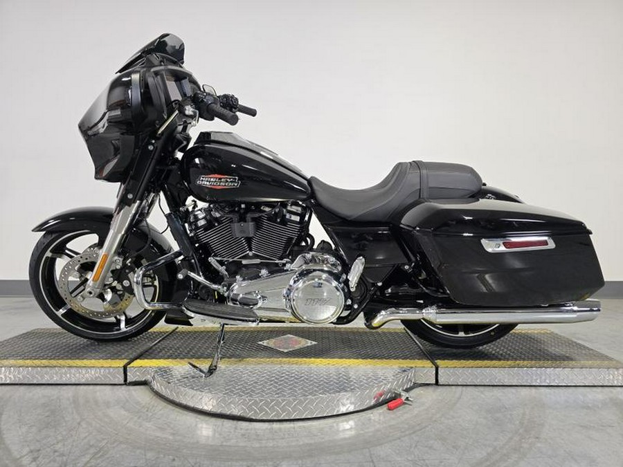 2026 Harley-Davidson® FLHX - Street Glide®