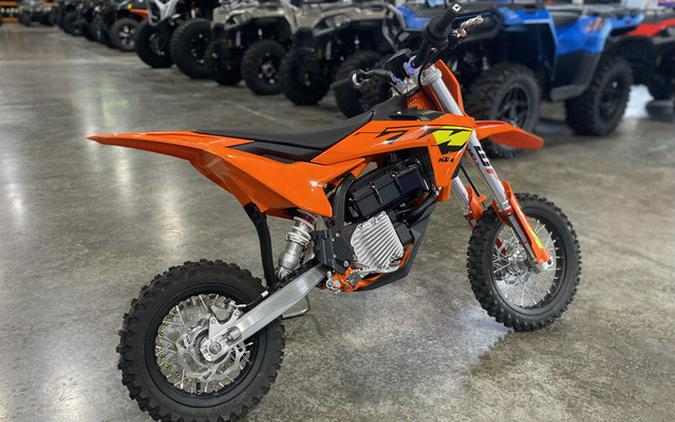 2026 KTM SX E 5