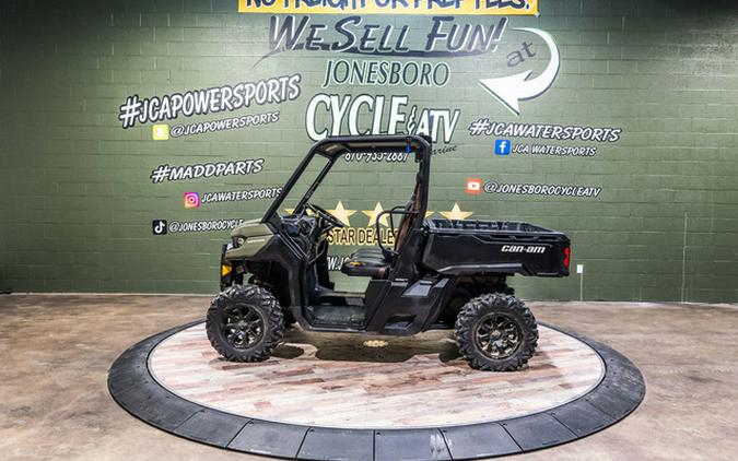 2020 Can-Am Defender DPS HD8