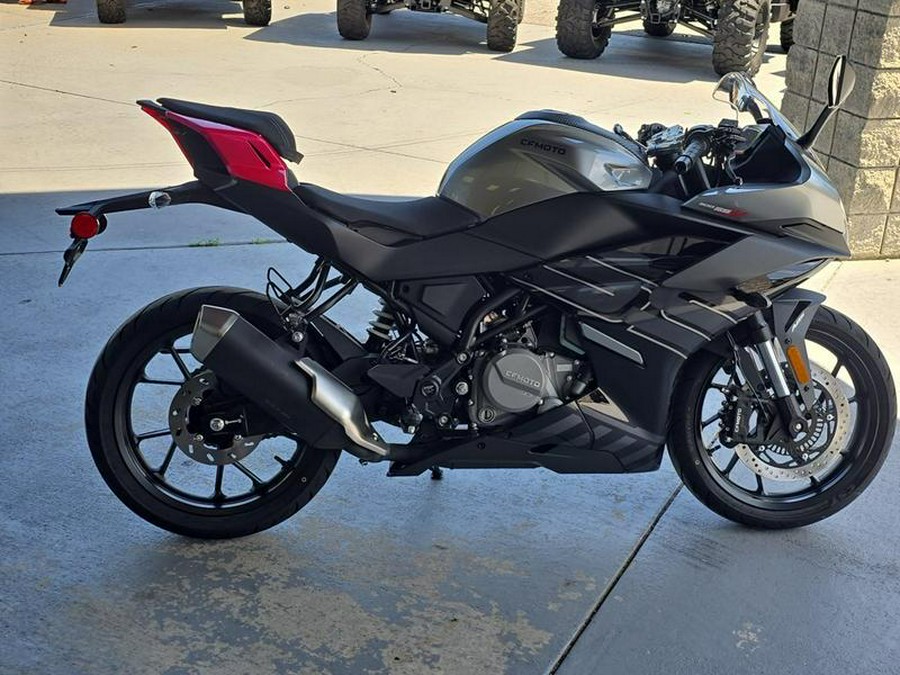 2026 CFMOTO 300SS