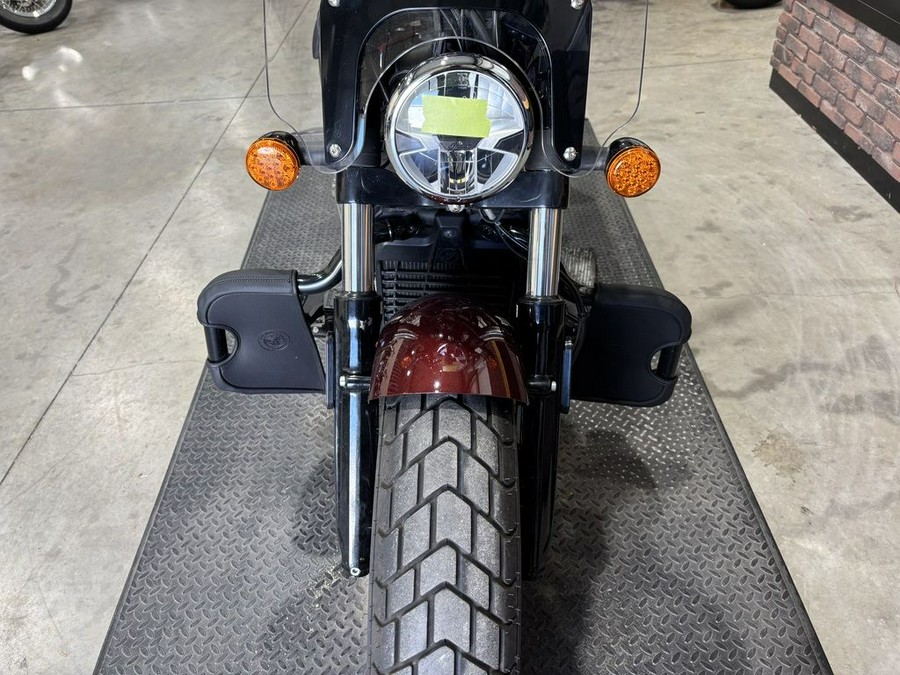 2025 Indian Motorcycle® Super Scout® Maroon Metallic with Graphics