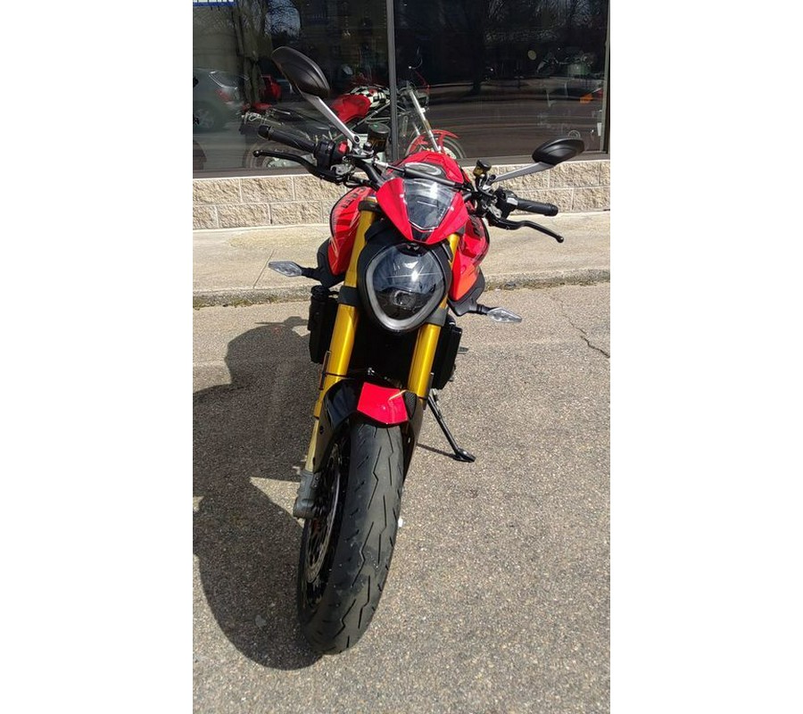 2025 Ducati Monster SP