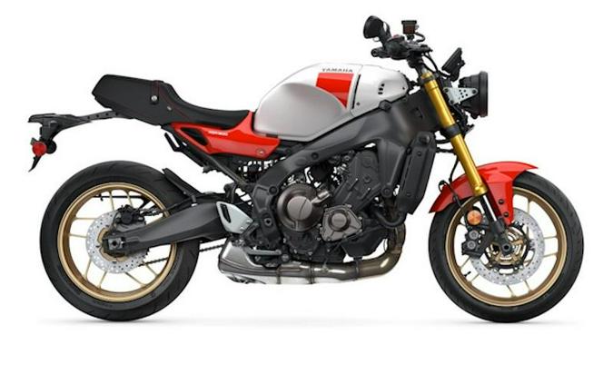 2025 Yamaha XSR900