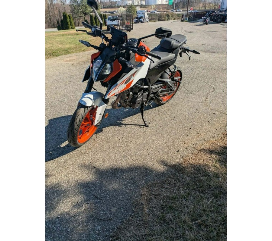 2024 KTM Duke 250