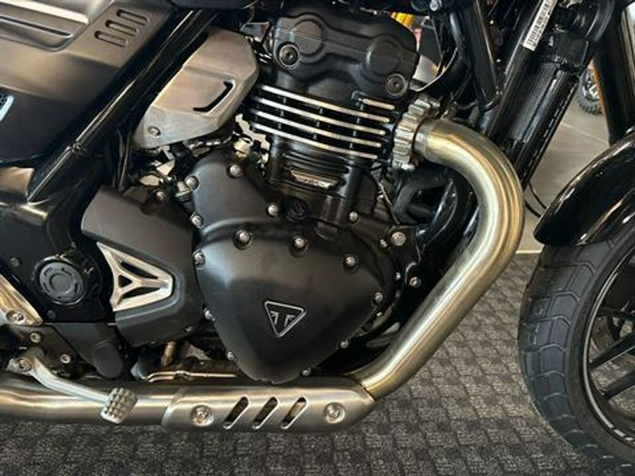 2027 Triumph Tracker 400