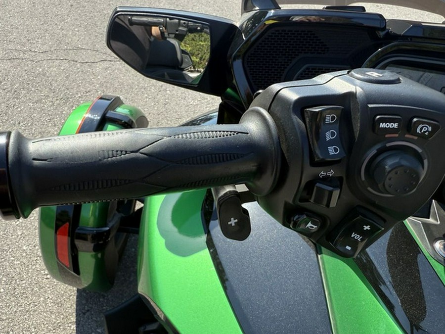 2021 Can-Am Spyder F3 Limited Dark