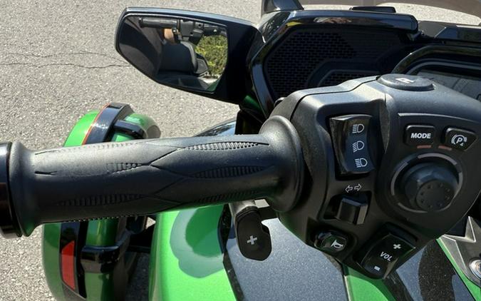 2021 Can-Am Spyder F3 Limited Dark