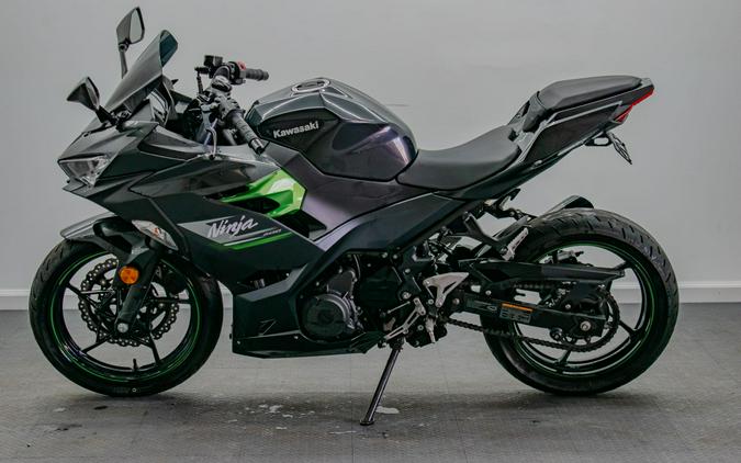 2023 Kawasaki Ninja 400 ABS