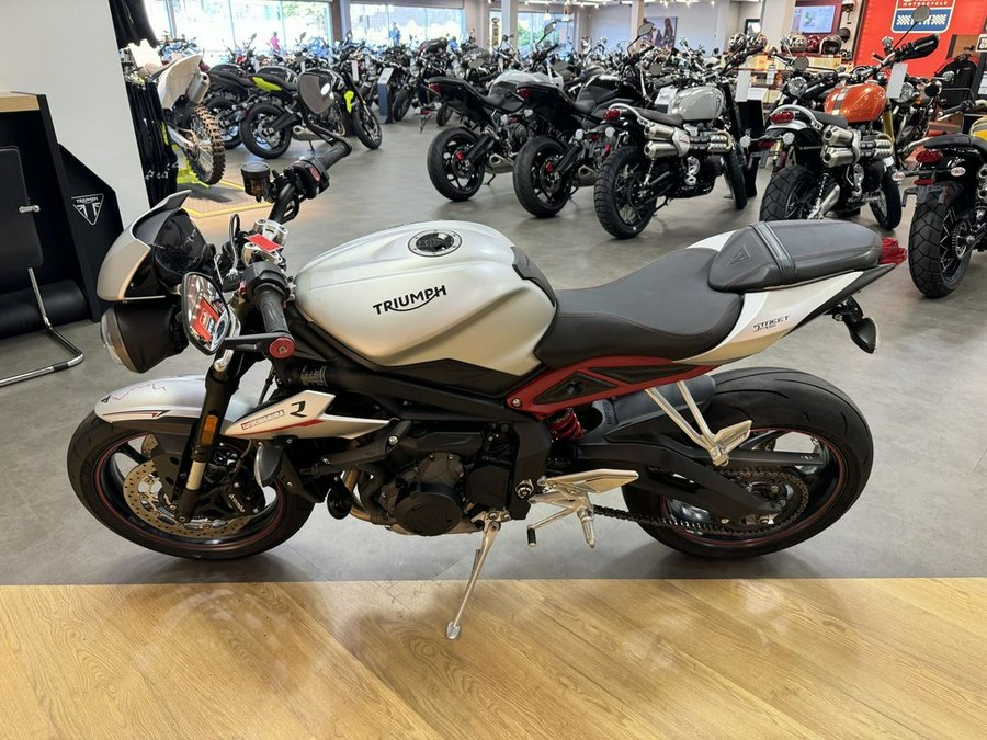 2018 Triumph Street Triple R Matte Aluminium Silver