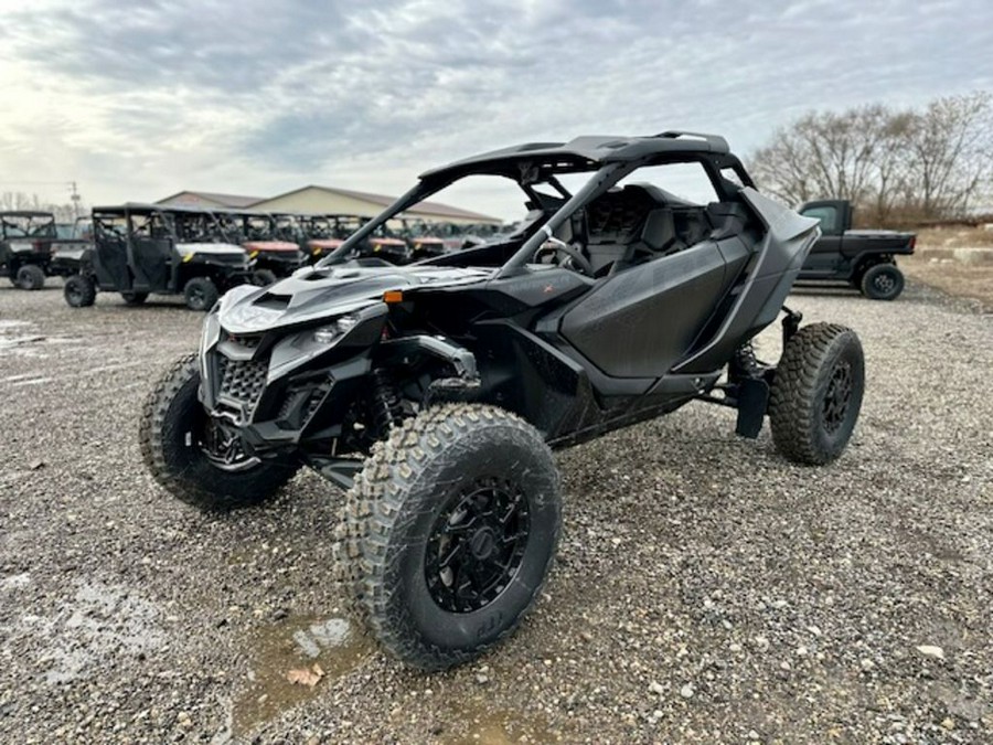 2026 Can-Am Maverick R X rs With SMART-SHOX