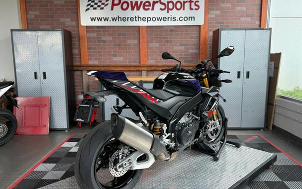 2027 Aprilia Tuono V4 Factory 1100