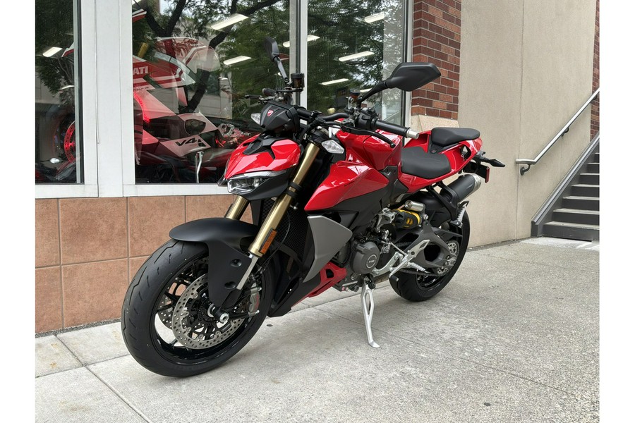 2026 Streetfighter V2 - Ducati