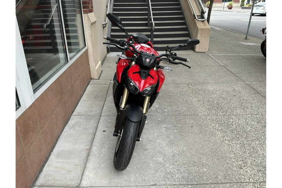2026 Streetfighter V2 - Ducati