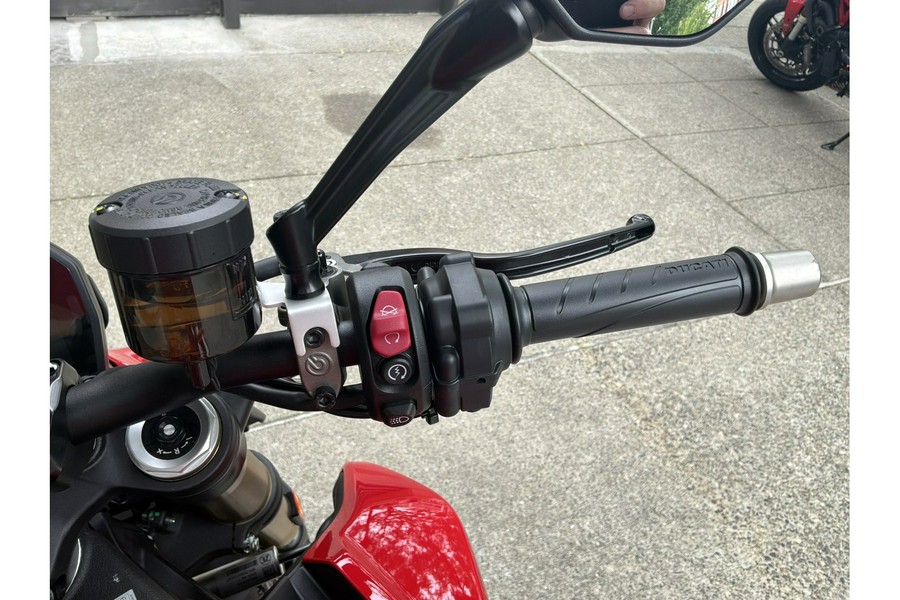 2026 Streetfighter V2 - Ducati