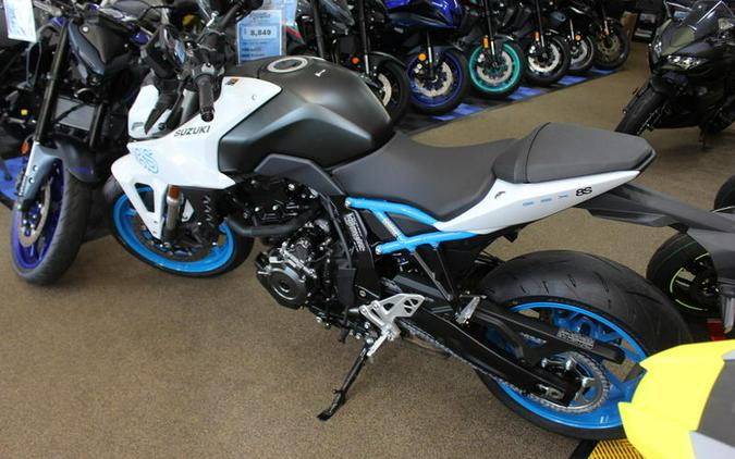 2023 Suzuki GSX-8S