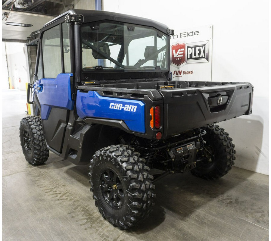 2023 Can-Am® Defender Limited HD10