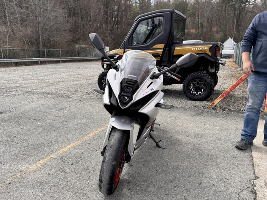 2024 Suzuki GSX-S 8R