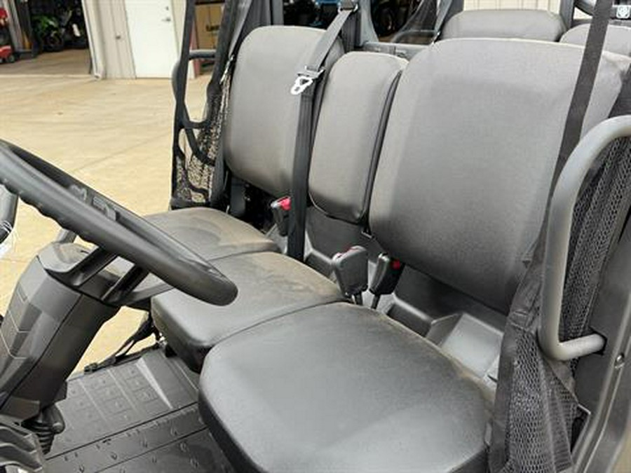 2025 Can-Am Defender MAX DPS HD9