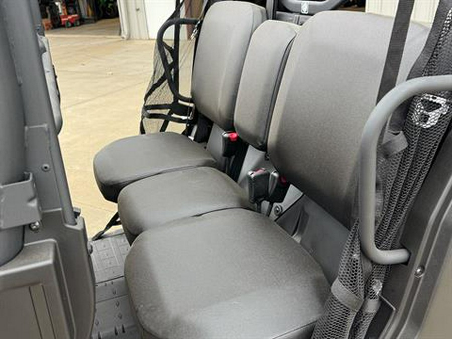 2025 Can-Am Defender MAX DPS HD9