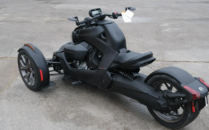 2025 CAN-AM RYKER 900