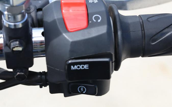 2023 Moto Guzzi V7 Special Edition