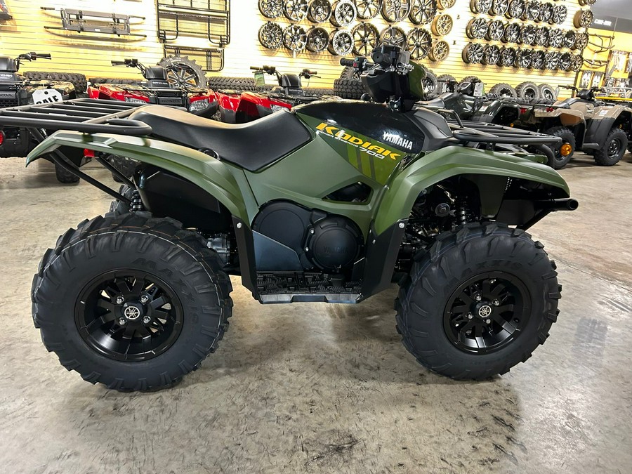 2024 YAMAHA Kodiak 700 EPS