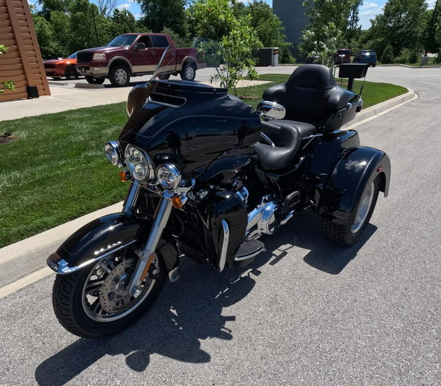 2024 Harley-Davidson® FLHTCUTG - Tri Glide® Ultra