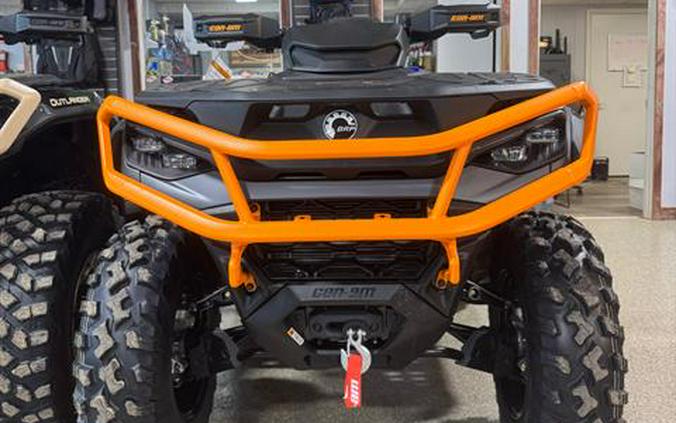 2026 Can-Am Outlander MAX XT-P 1000R Smart-Shox with 10.25 in. touchscreen display