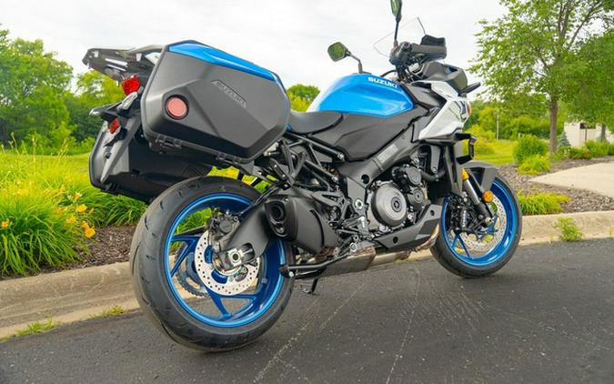 2026 Suzuki GSX-S 1000GX+