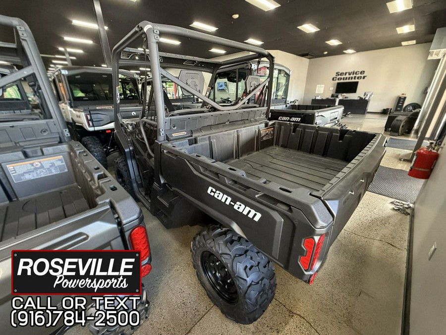 2026 Can-Am Defender HD9