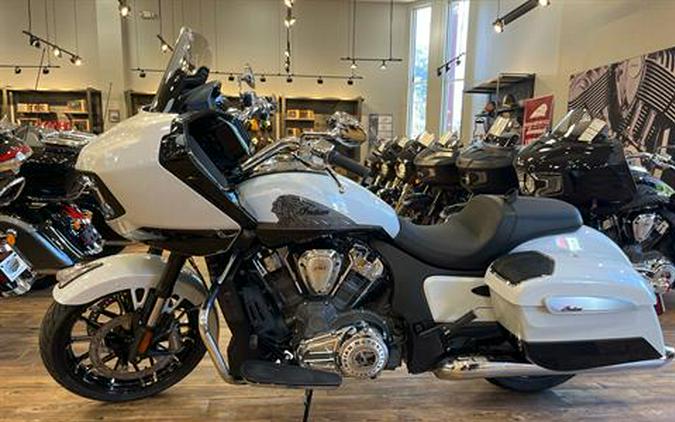 2024 Indian Motorcycle Challenger® Limited with PowerBand Audio Package