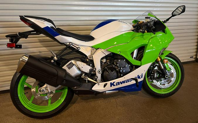 2024 Kawasaki Ninja® ZX™-6R 40th Anniversary Edition ABS