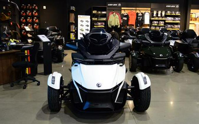 2024 Can-Am Spyder RT Sea-to-Sky