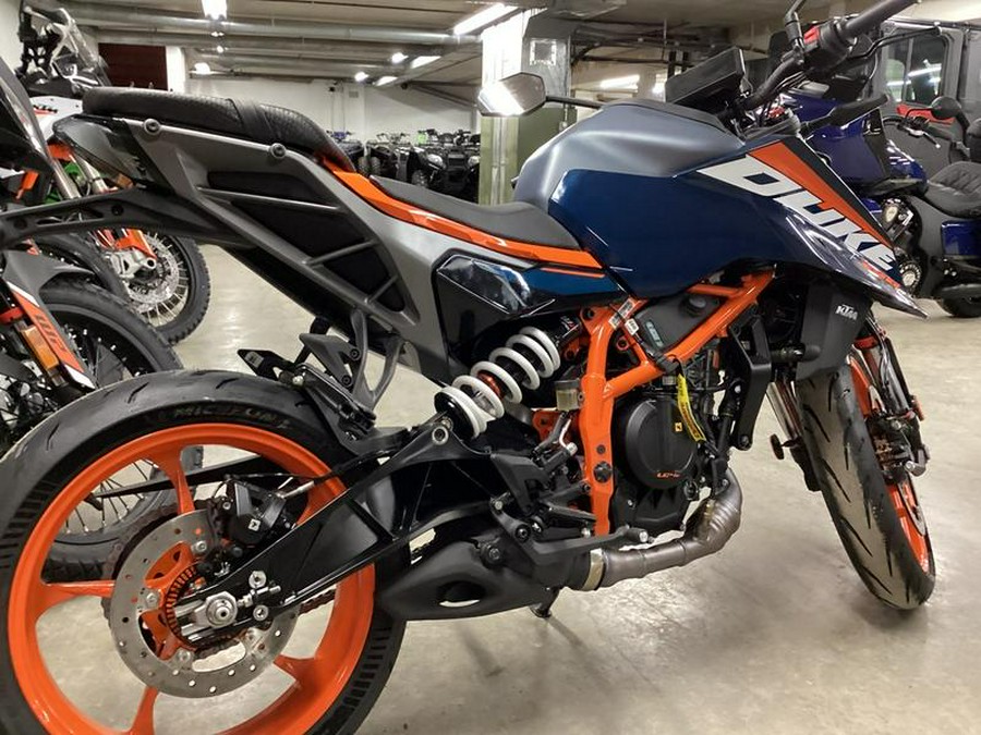 2024 KTM 390 Duke