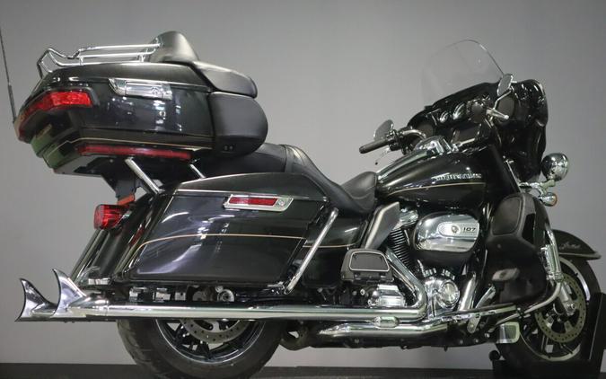 2017 Harley-Davidson Ultra Limited FLHTK