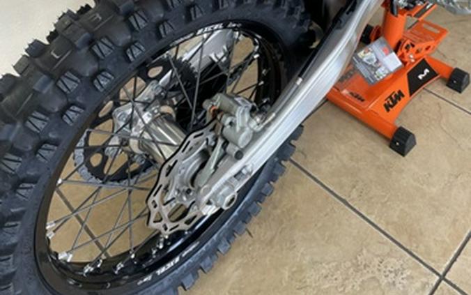 2025 KTM SX 450 F