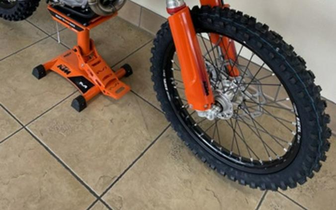 2025 KTM SX 450 F