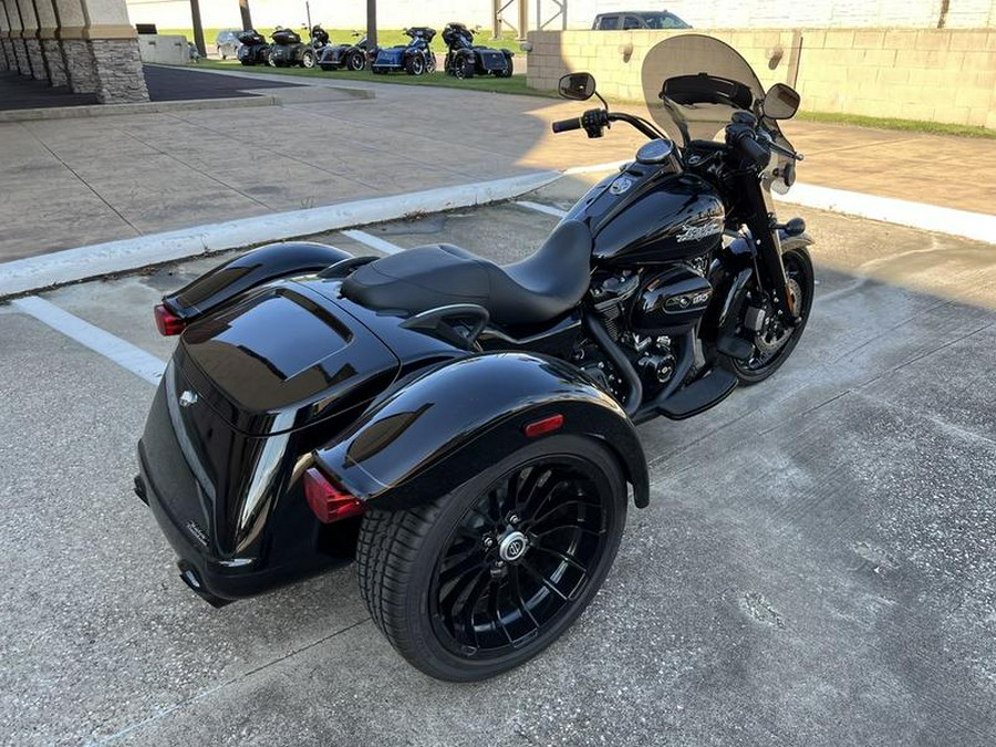 2023 Harley-Davidson® FLRT - Freewheeler®