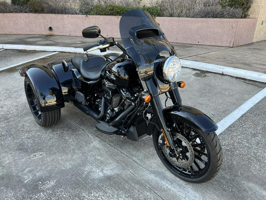 2023 Harley-Davidson® FLRT - Freewheeler®