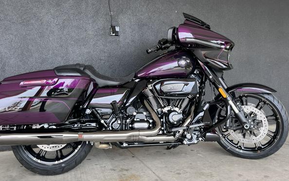 FLHXSE 2025 CVO™ Street Glide®
