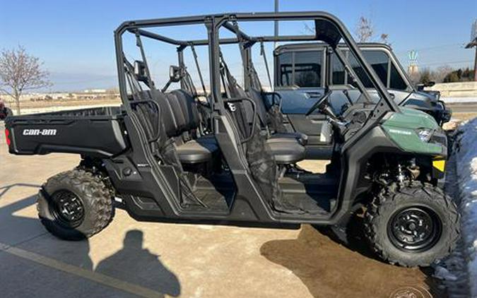 2025 Can-Am Defender MAX HD7