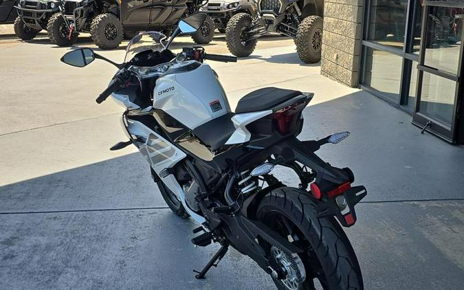 2026 CFMOTO 300SS