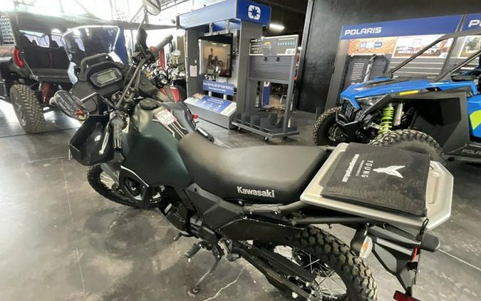 2025 Kawasaki KLR650 Metallic Matte Old School Green