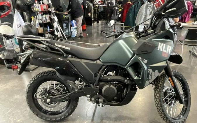 2025 Kawasaki KLR650 Metallic Matte Old School Green